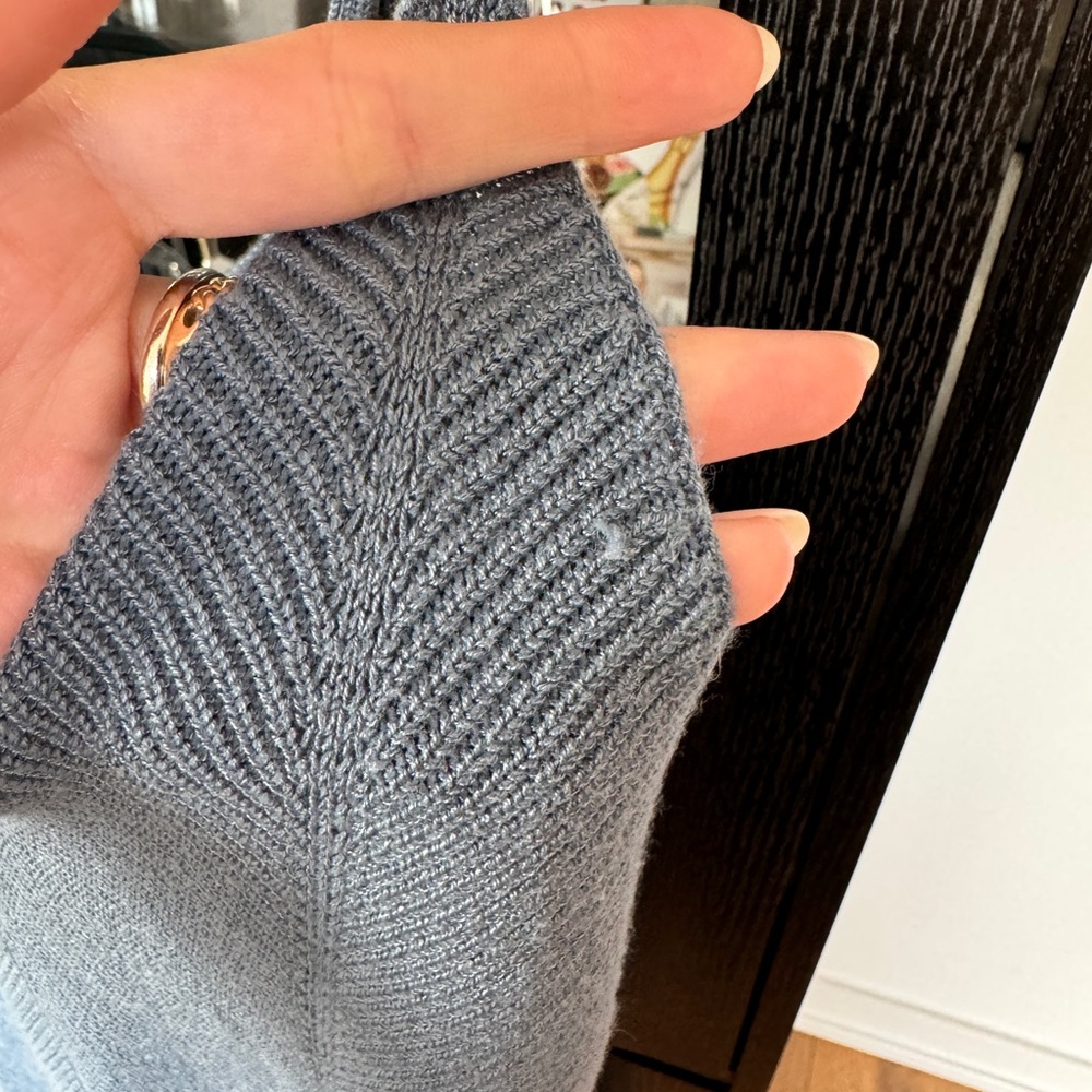 Dusty Blue knit maxi dress - form fitting - Picture 2 of 3